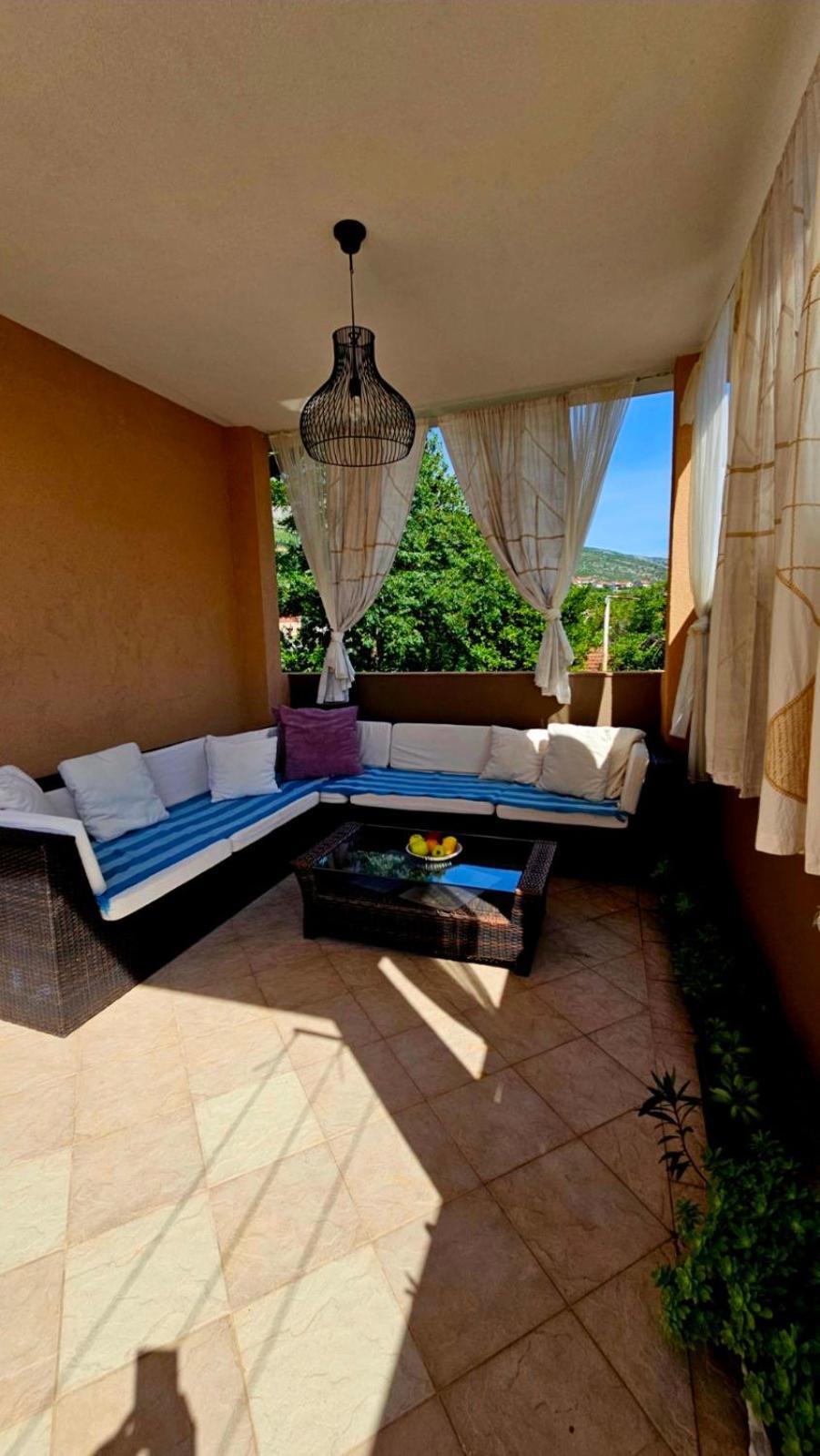 Lovely House With Swimming Pool Mostar Exteriör bild